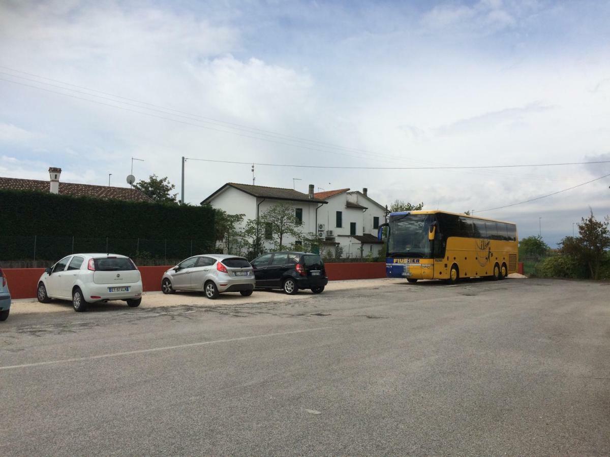 Locanda Zabotto Campagna Lupia Εξωτερικό φωτογραφία